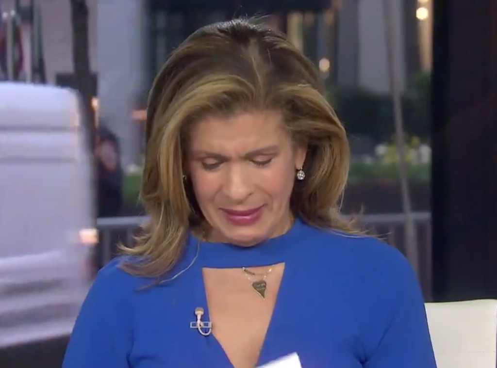Hoda Kotb Tears Up On Today In Raw And Moving Moment E Online